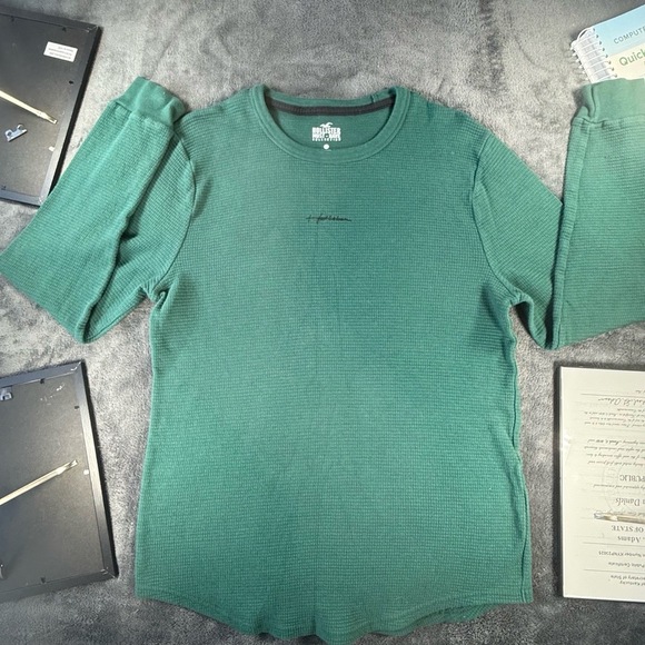 Hollister Other - Hollister shirt long sleeve Large Green Waffle Knit Thermal Stretchy Layering